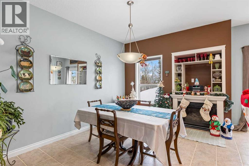 Single Family House for Sale in  Citadel Drive NW Citadel Calgary 