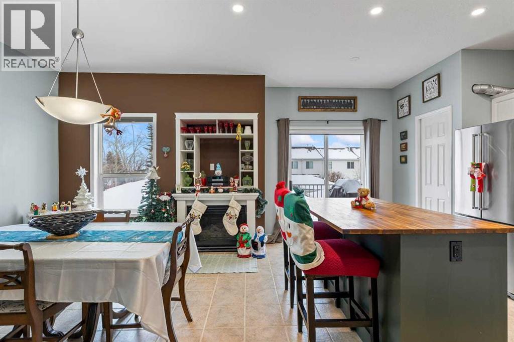 Single Family House for Sale in  Citadel Drive NW Citadel Calgary 