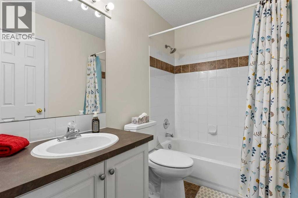 Single Family House for Sale in  Citadel Drive NW Citadel Calgary 