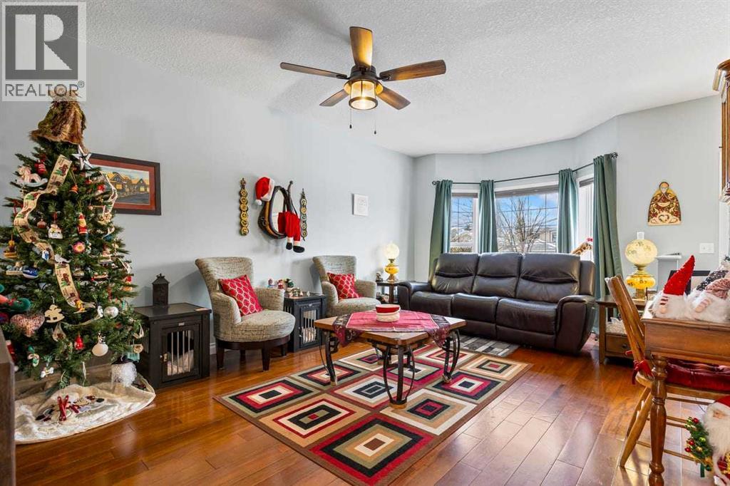 Single Family House for Sale in  Citadel Drive NW Citadel Calgary 