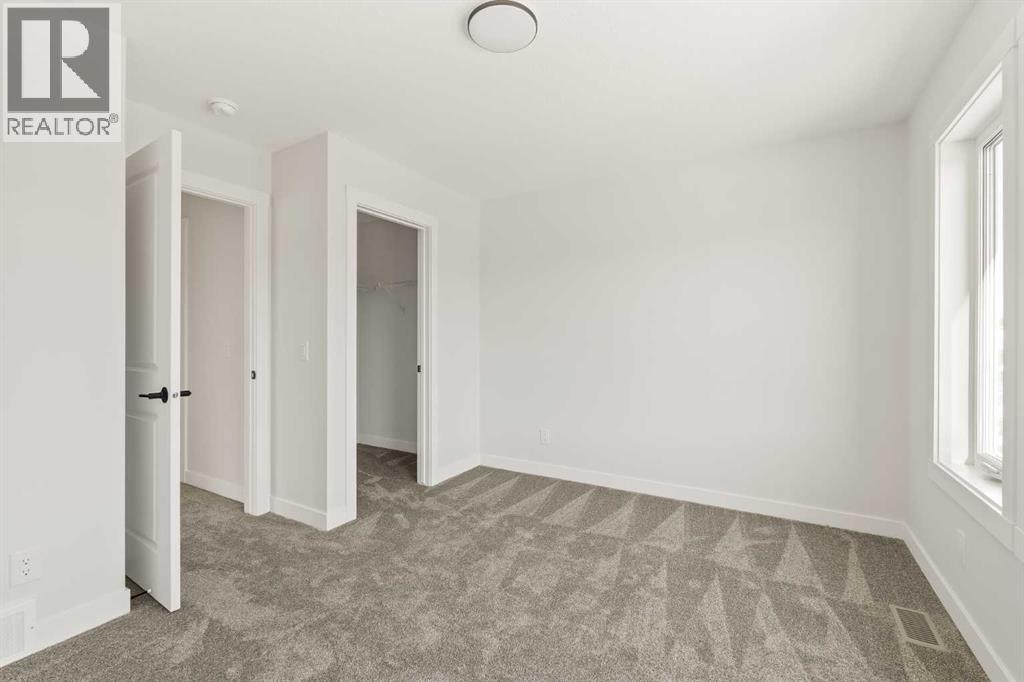 Single Family House for Sale in  Creekstone Circle SW Pine Creek Calgary 