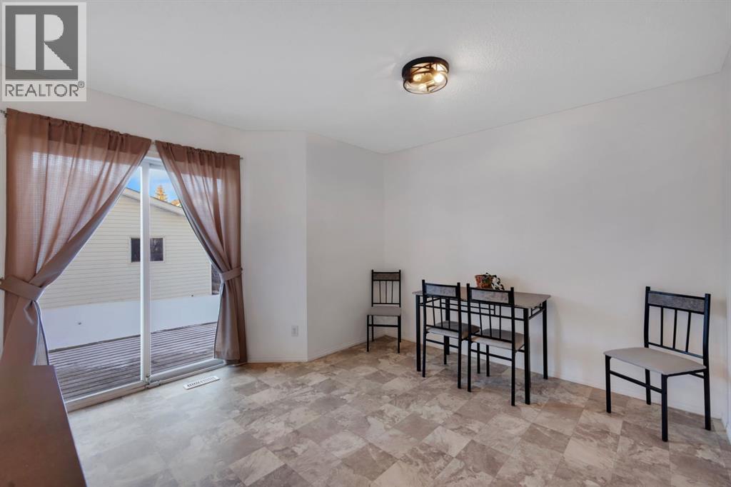 Single Family House for Sale in  Taravista Crescent NE Taradale Calgary 