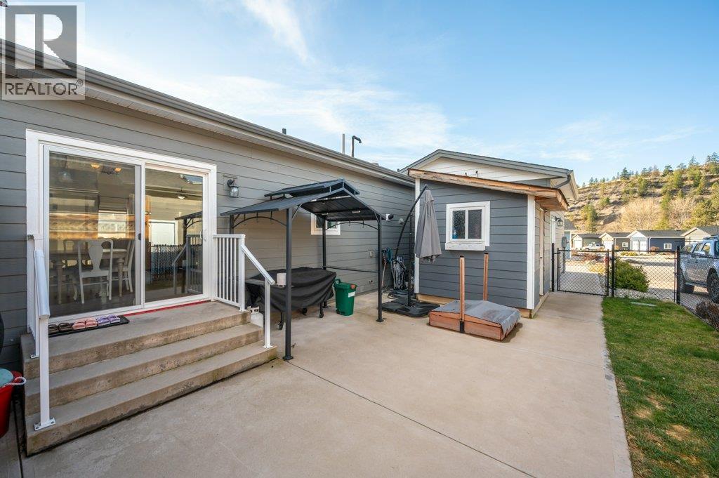 8300 Gallagher Lake Frontage Road Unit# 118, Oliver