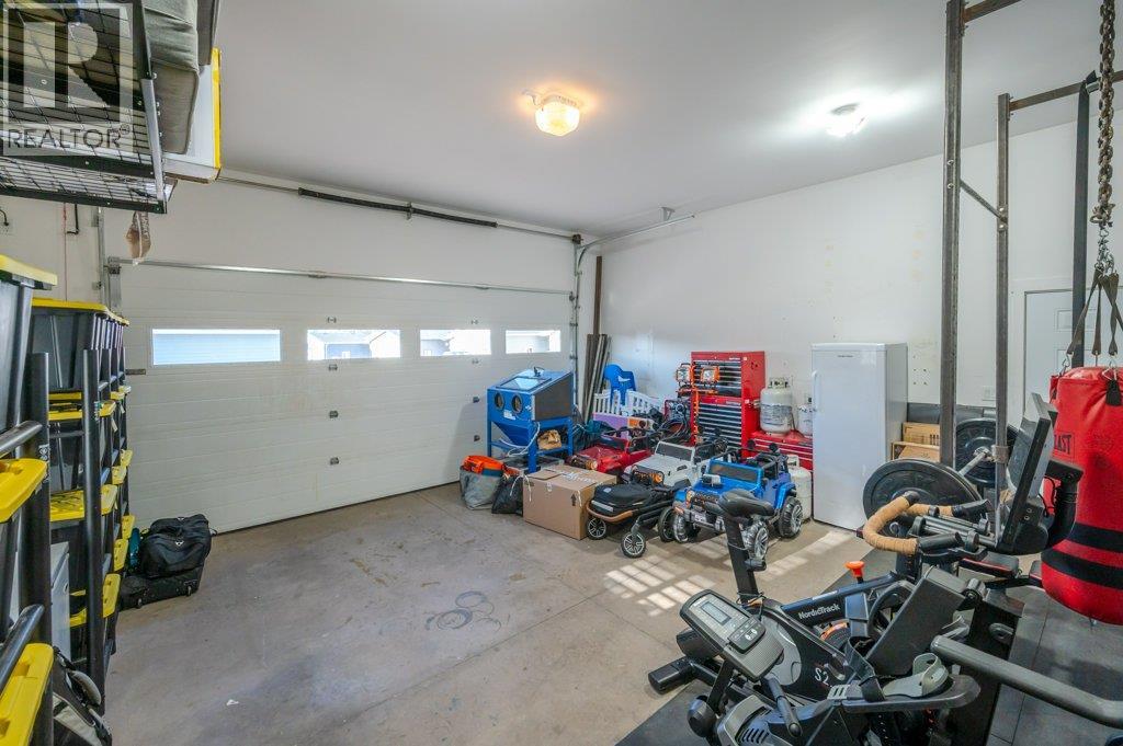 8300 Gallagher Lake Frontage Road Unit# 118, Oliver