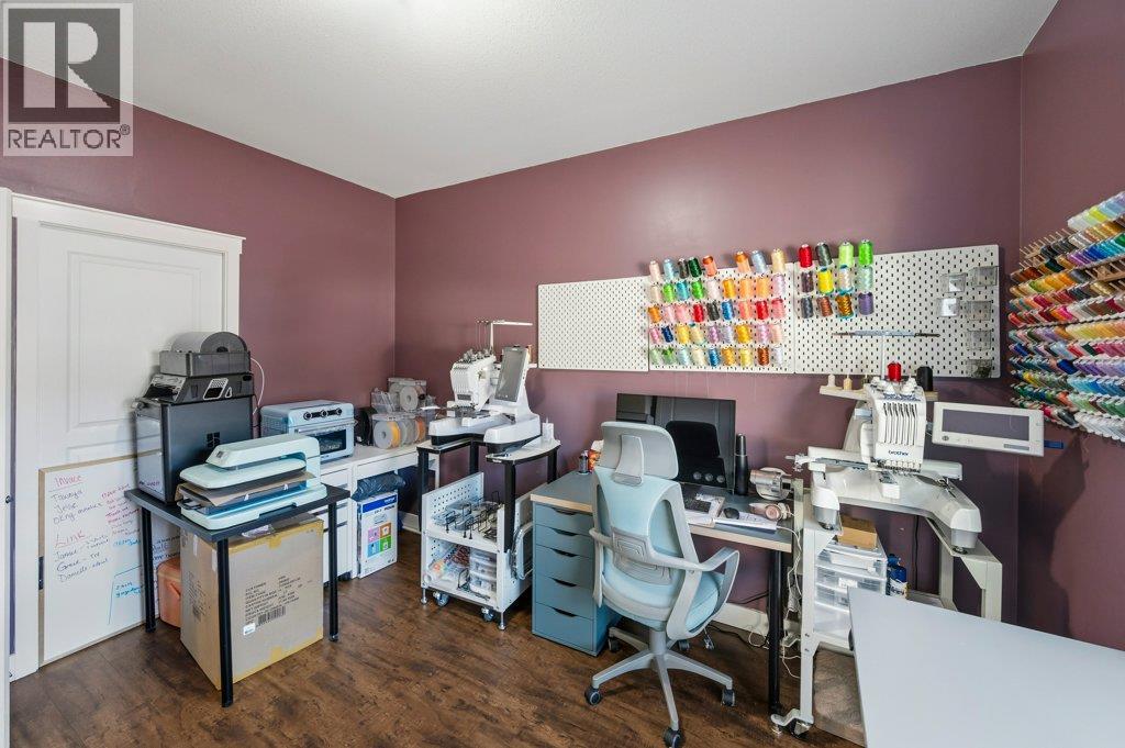 8300 Gallagher Lake Frontage Road Unit# 118, Oliver