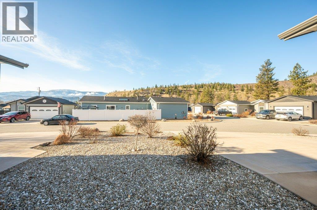 8300 Gallagher Lake Frontage Road Unit# 118, Oliver