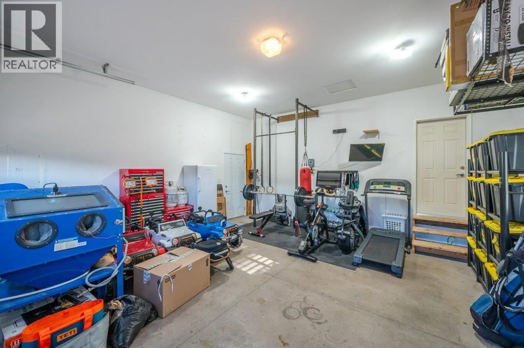 8300 Gallagher Lake Frontage Road Unit# 118, Oliver