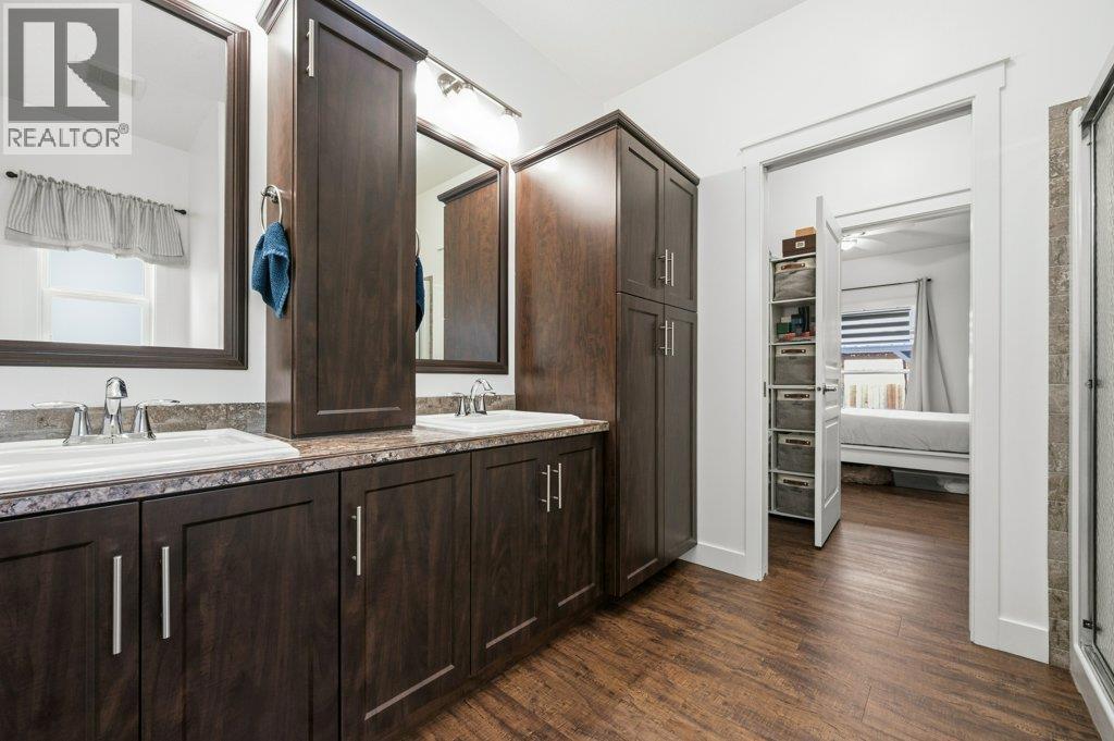 8300 Gallagher Lake Frontage Road Unit# 118, Oliver