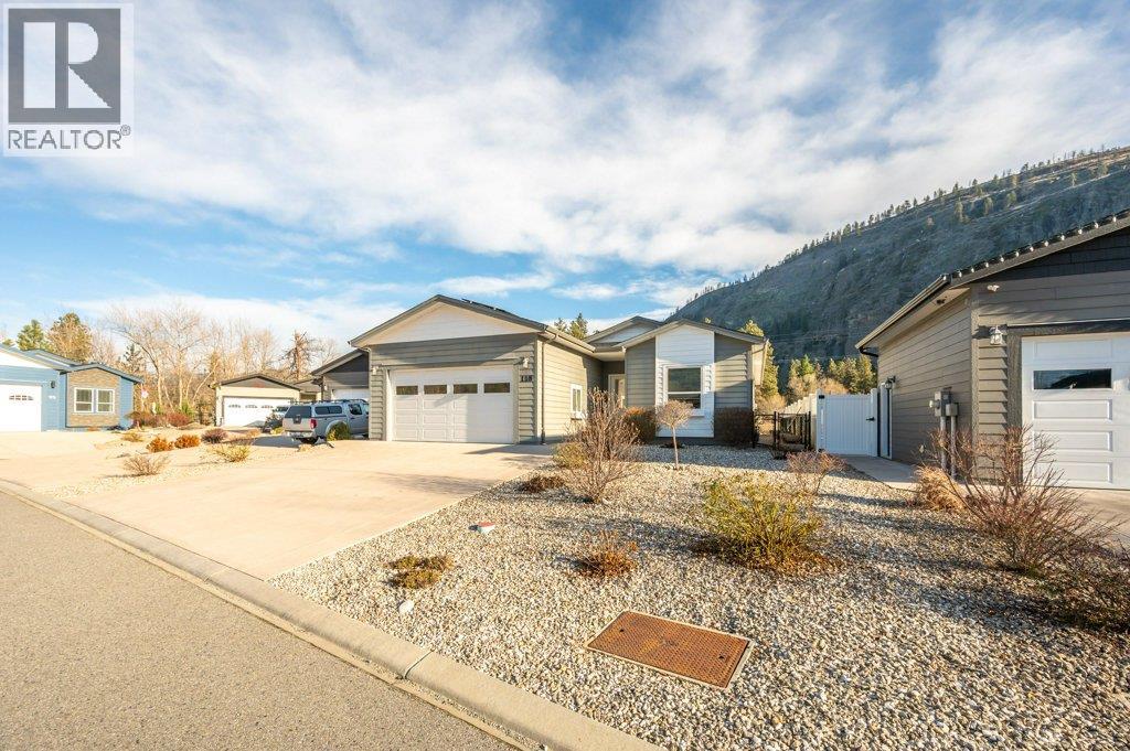 8300 Gallagher Lake Frontage Road Unit# 118, Oliver