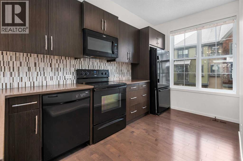 Single Family House for Sale in  Ascot Point SW Aspen Woods Calgary 