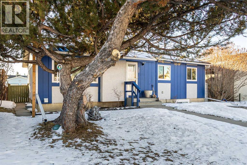 Single Family House Bungalow for Sale in  Maddock Crescent NE Marlborough Park Calgary 