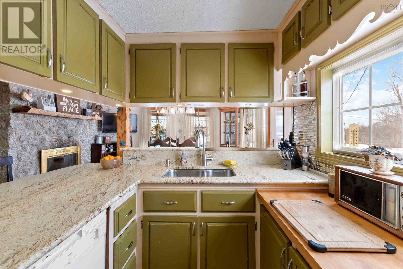 Property 28 of 49 of 432 Riverdale Road