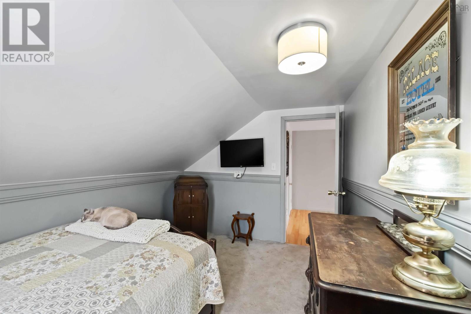 Property 36 of 49 of 432 Riverdale Road