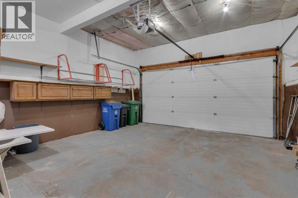 6 Castle Place North, Cochrane