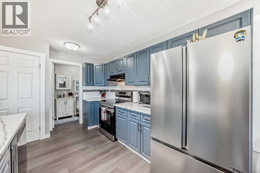 Single Family House for Sale in  Coverton Circle NE Coventry Hills Calgary 