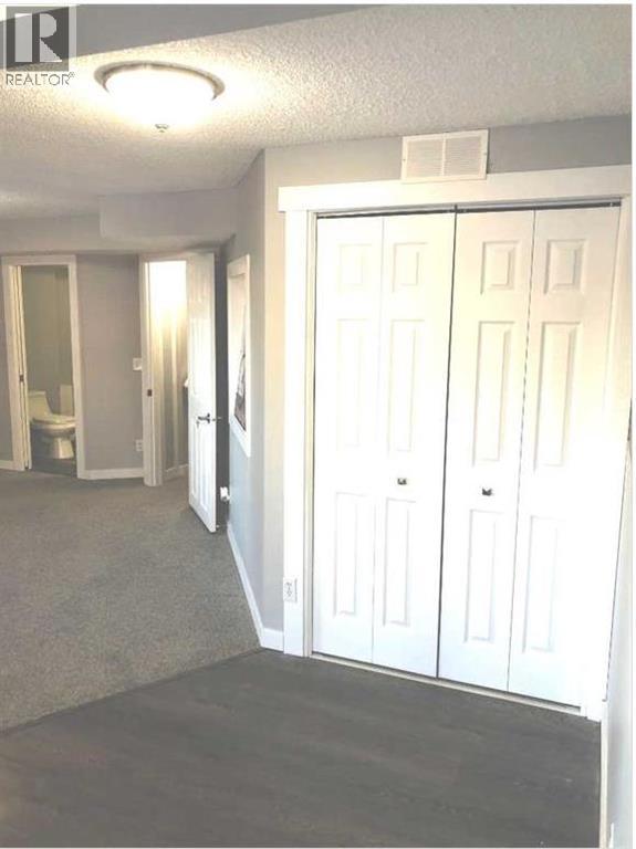 Single Family House for Sale in  Coverton Circle NE Coventry Hills Calgary 