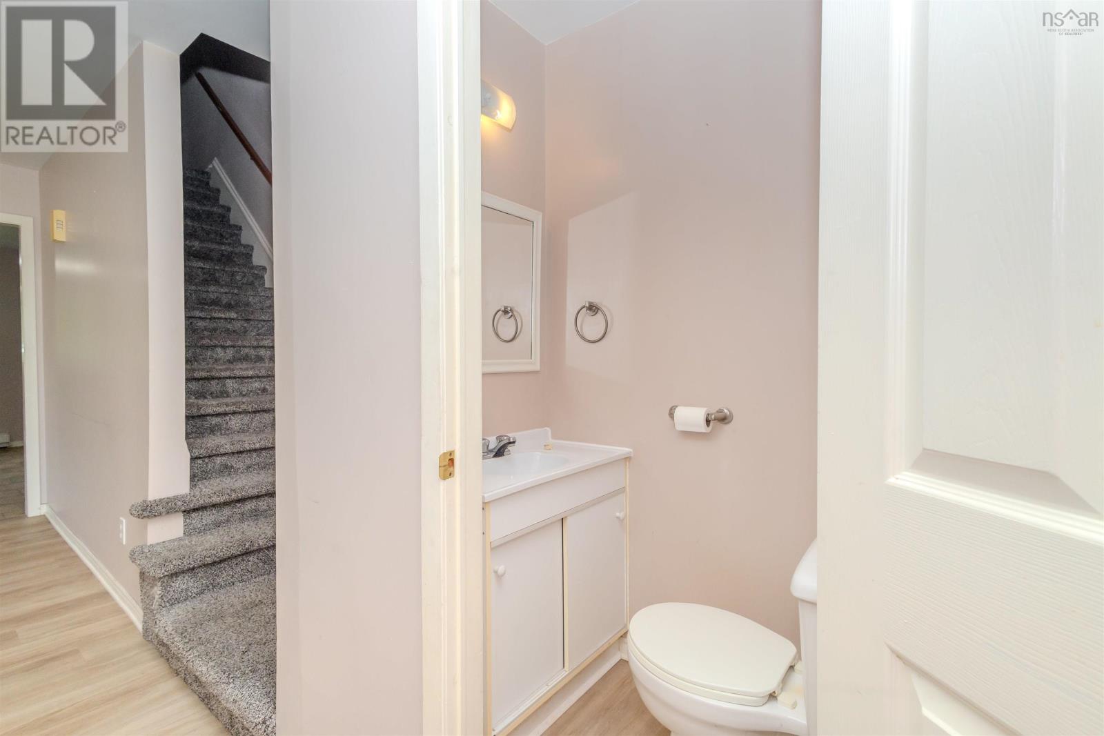 Property 14 of 21 of 50/52 Myrtle Street