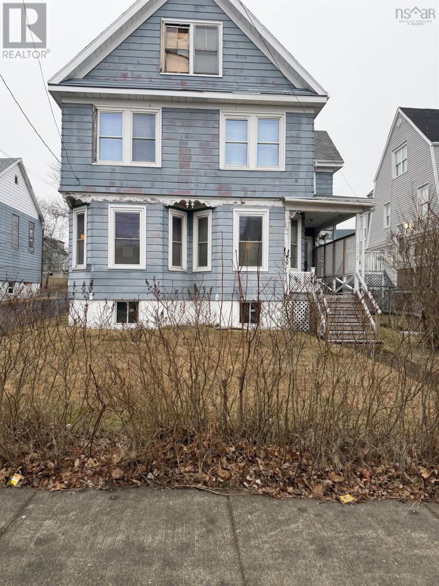 Property 8 of 47 of 218 york Street