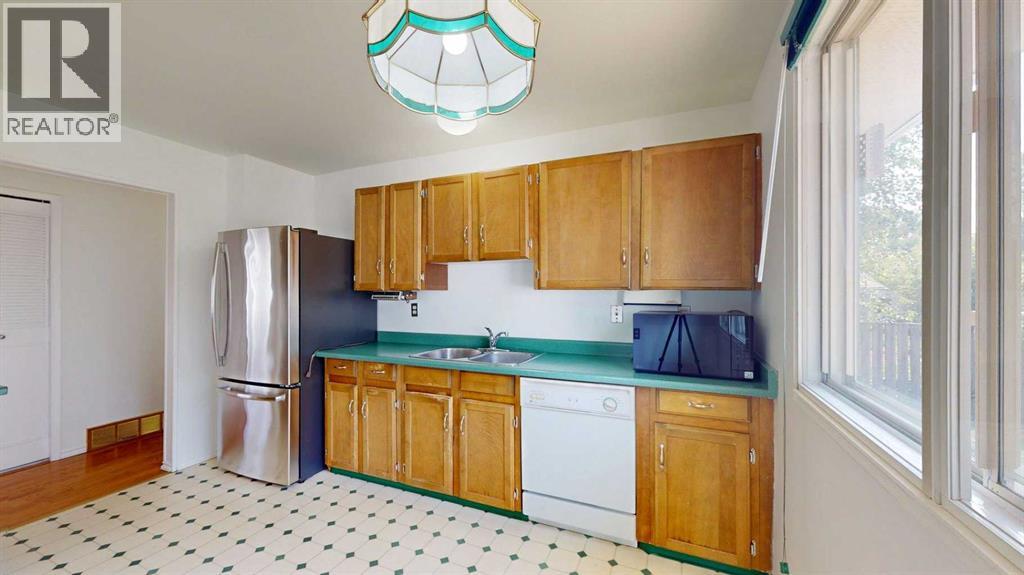 121 Beale Crescent, Fort McMurray