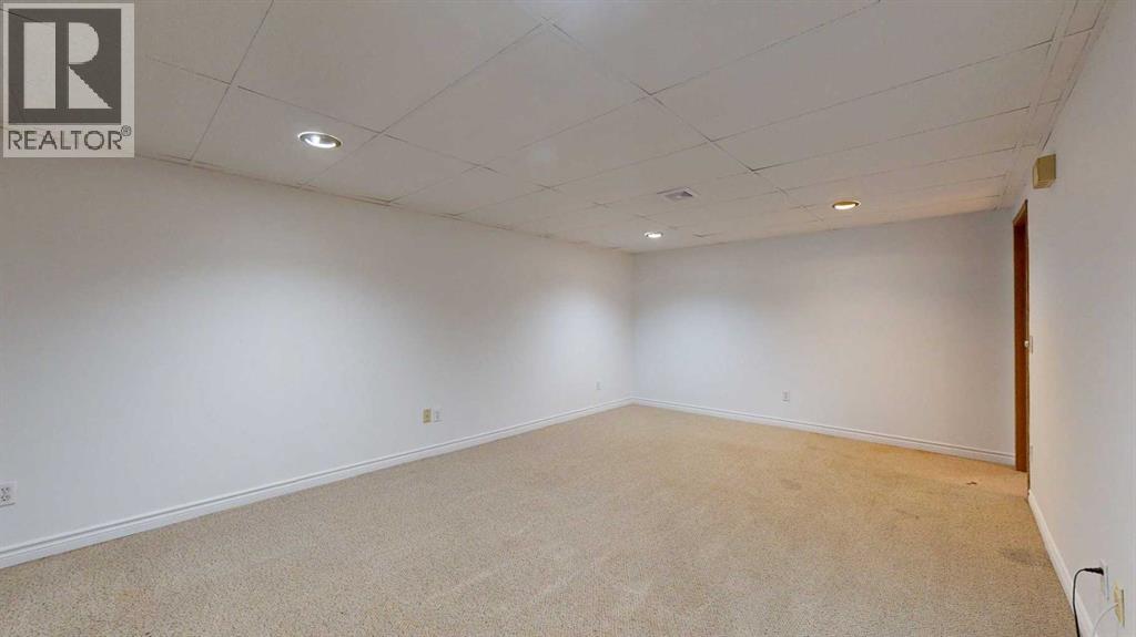 121 Beale Crescent, Fort McMurray