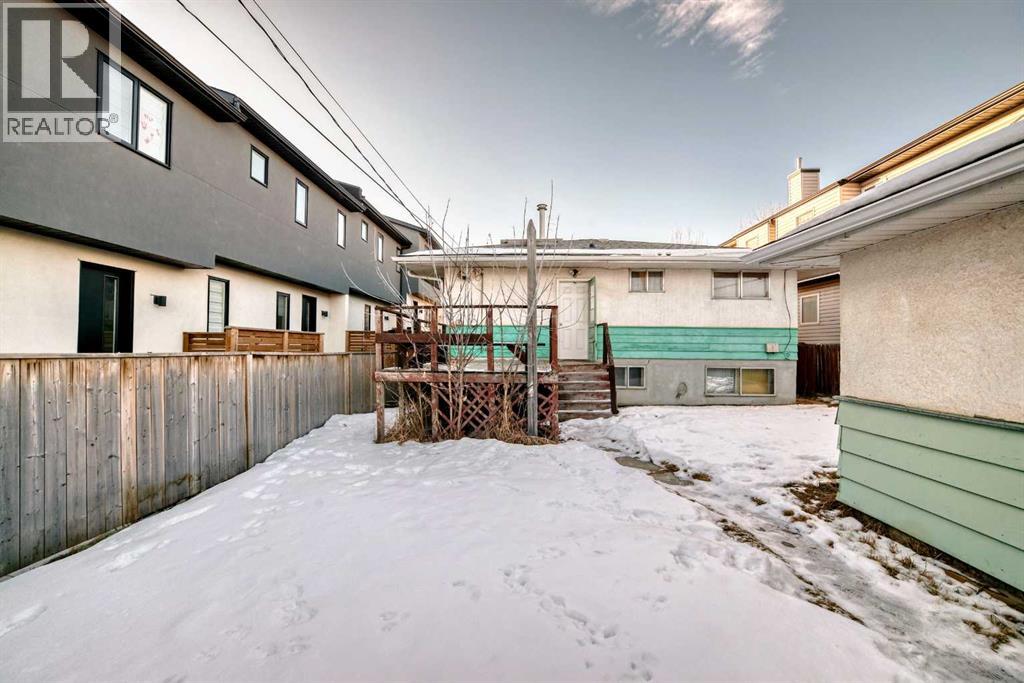 Single Family House Bungalow for Sale in   Street SW Killarney/Glengarry Calgary 