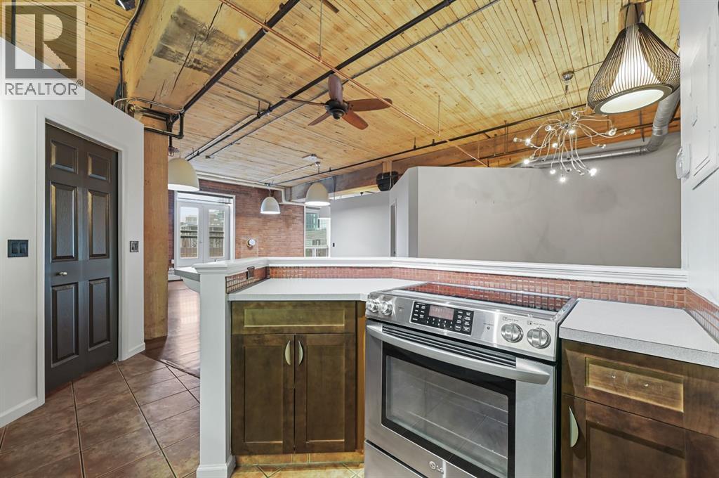 Single Family House Loft for Sale in    Avenue SW Beltline Calgary 