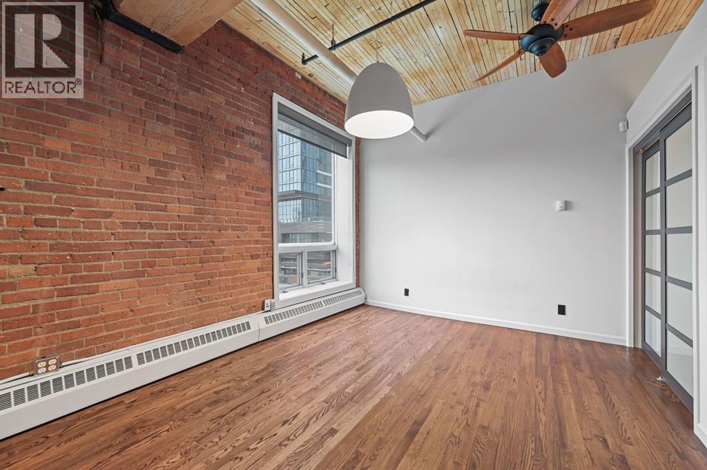 Single Family House Loft for Sale in    Avenue SW Beltline Calgary 