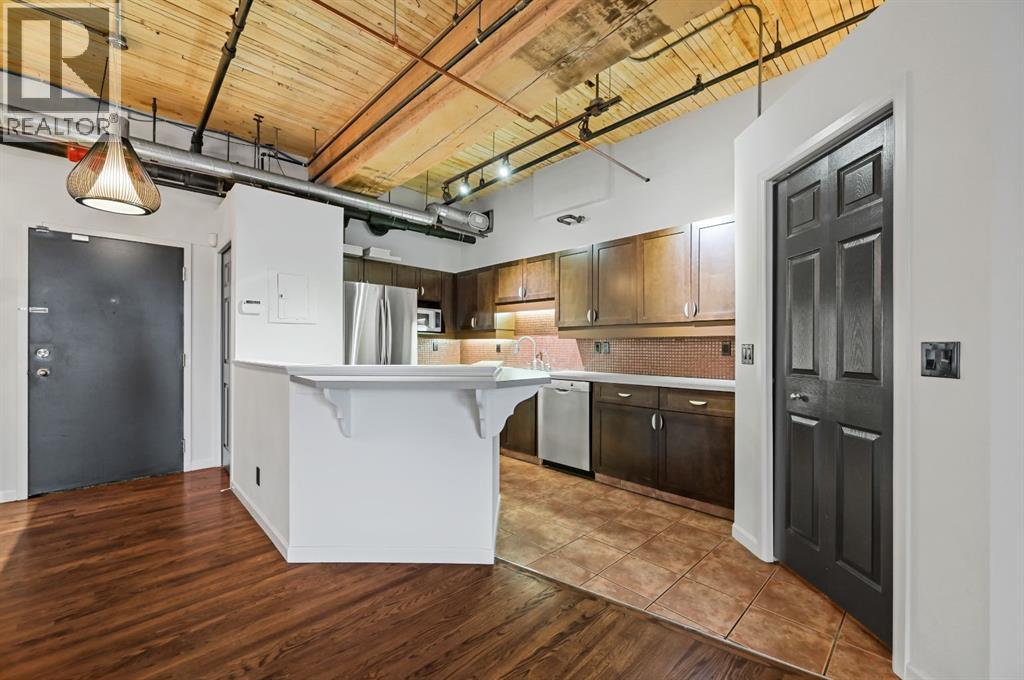 Single Family House Loft for Sale in    Avenue SW Beltline Calgary 