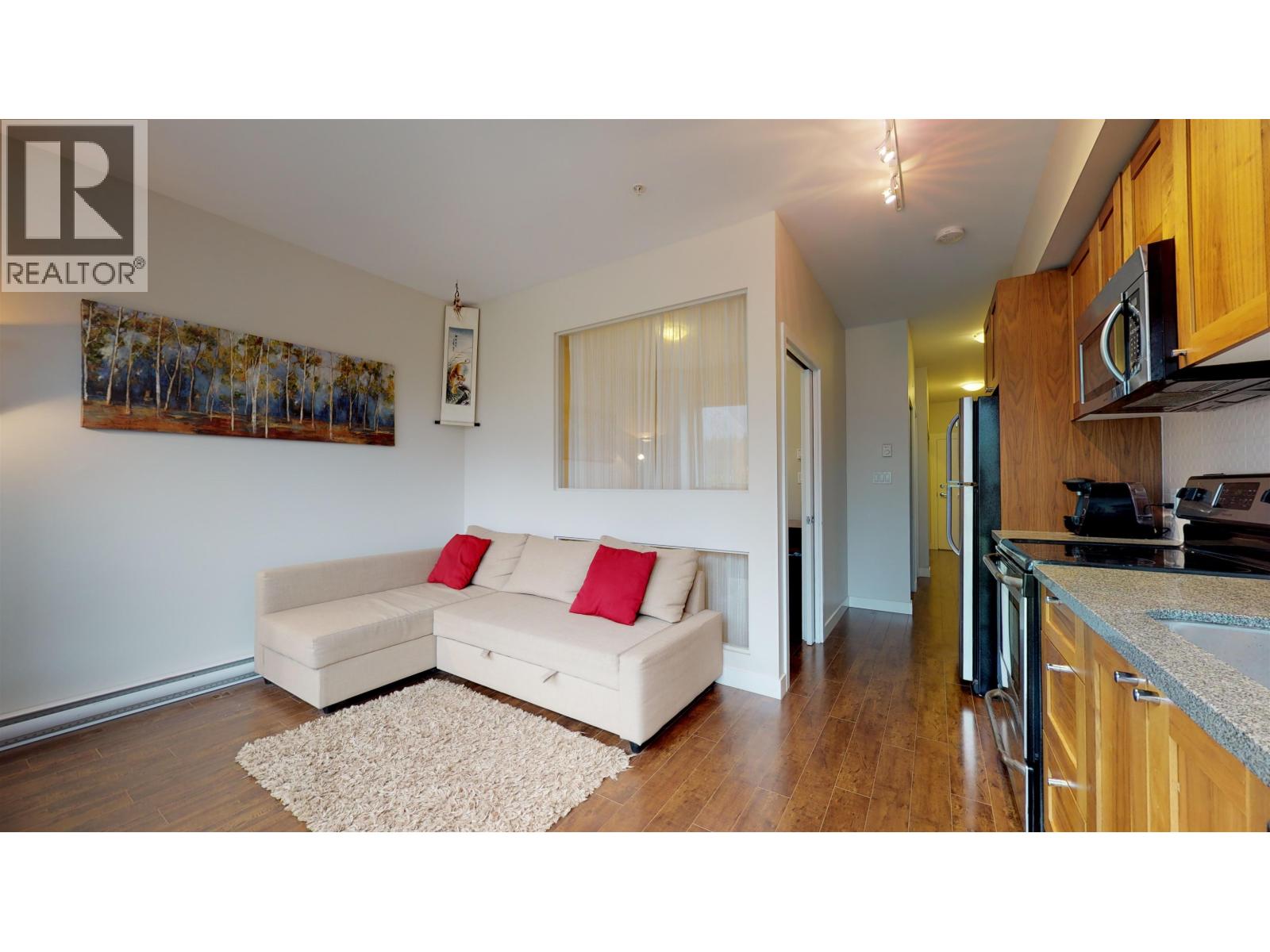 302 37841 CLEVELAND AVENUE, Squamish