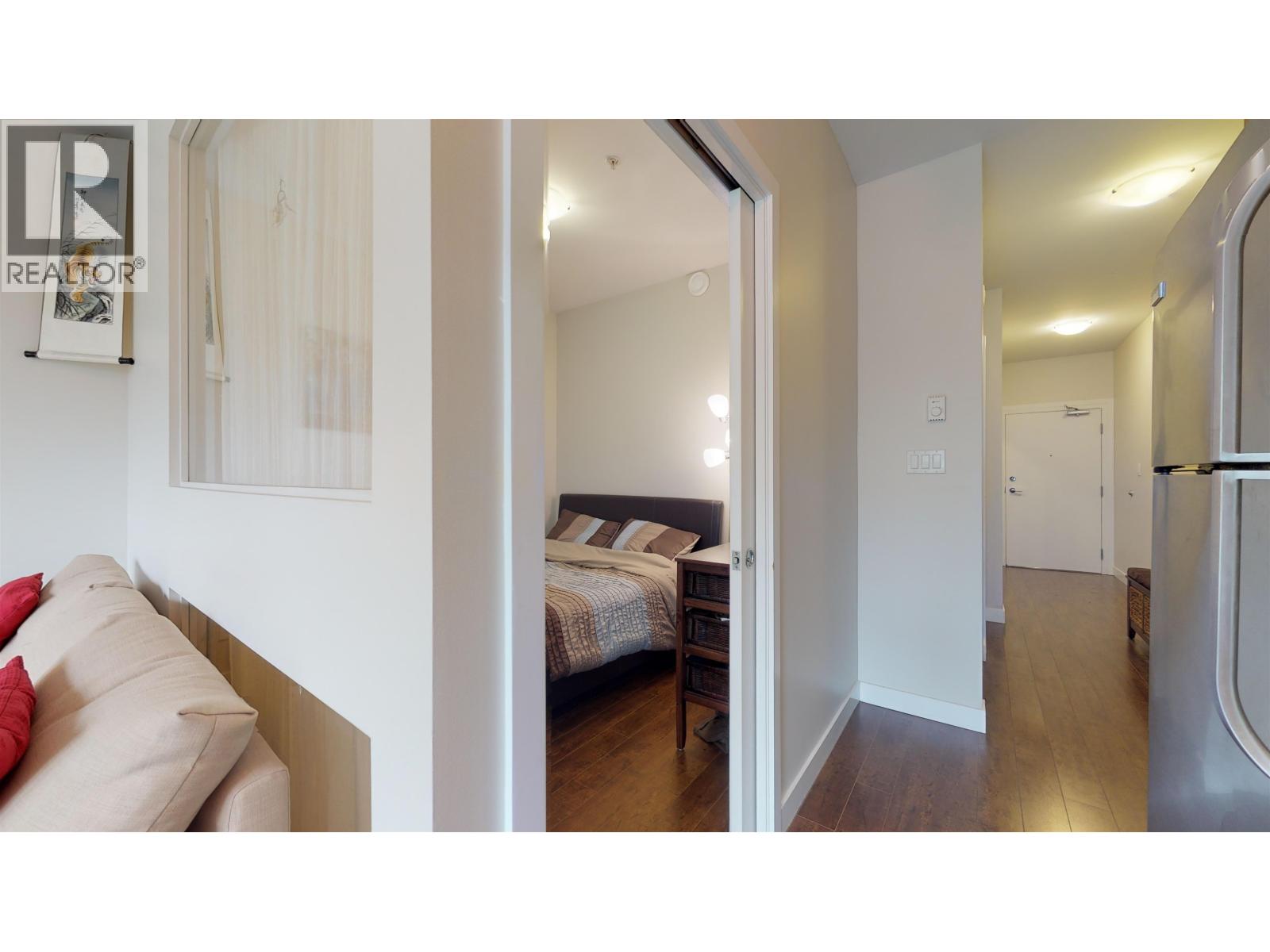 302 37841 CLEVELAND AVENUE, Squamish