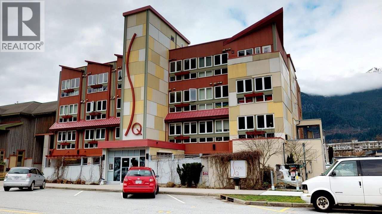 302 37841 CLEVELAND AVENUE, Squamish