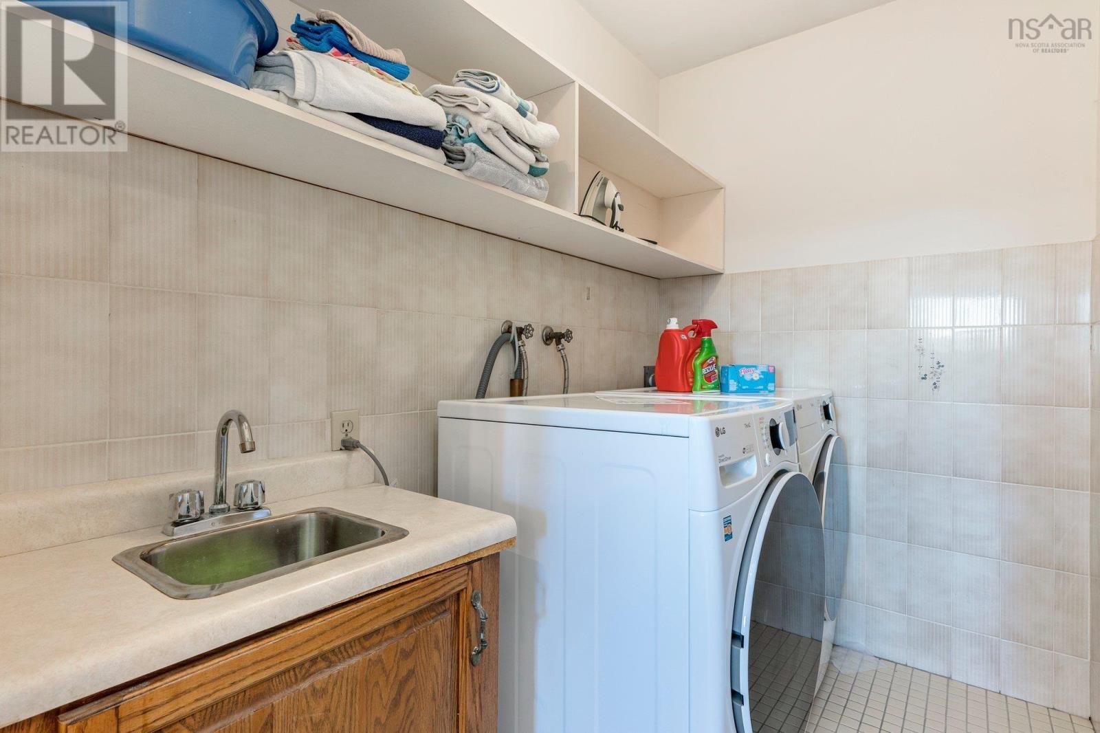 Property 24 of 49 of 6926 - 6932 mumford Road