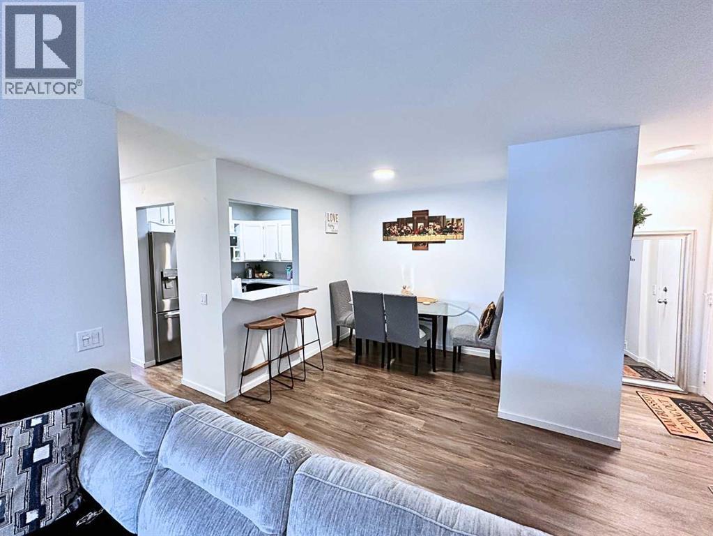 Single Family House for Sale in   Brookpark Boulevard SW Braeside Calgary 