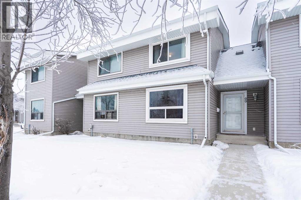 Single Family House for Sale in    Street NE Temple Calgary 