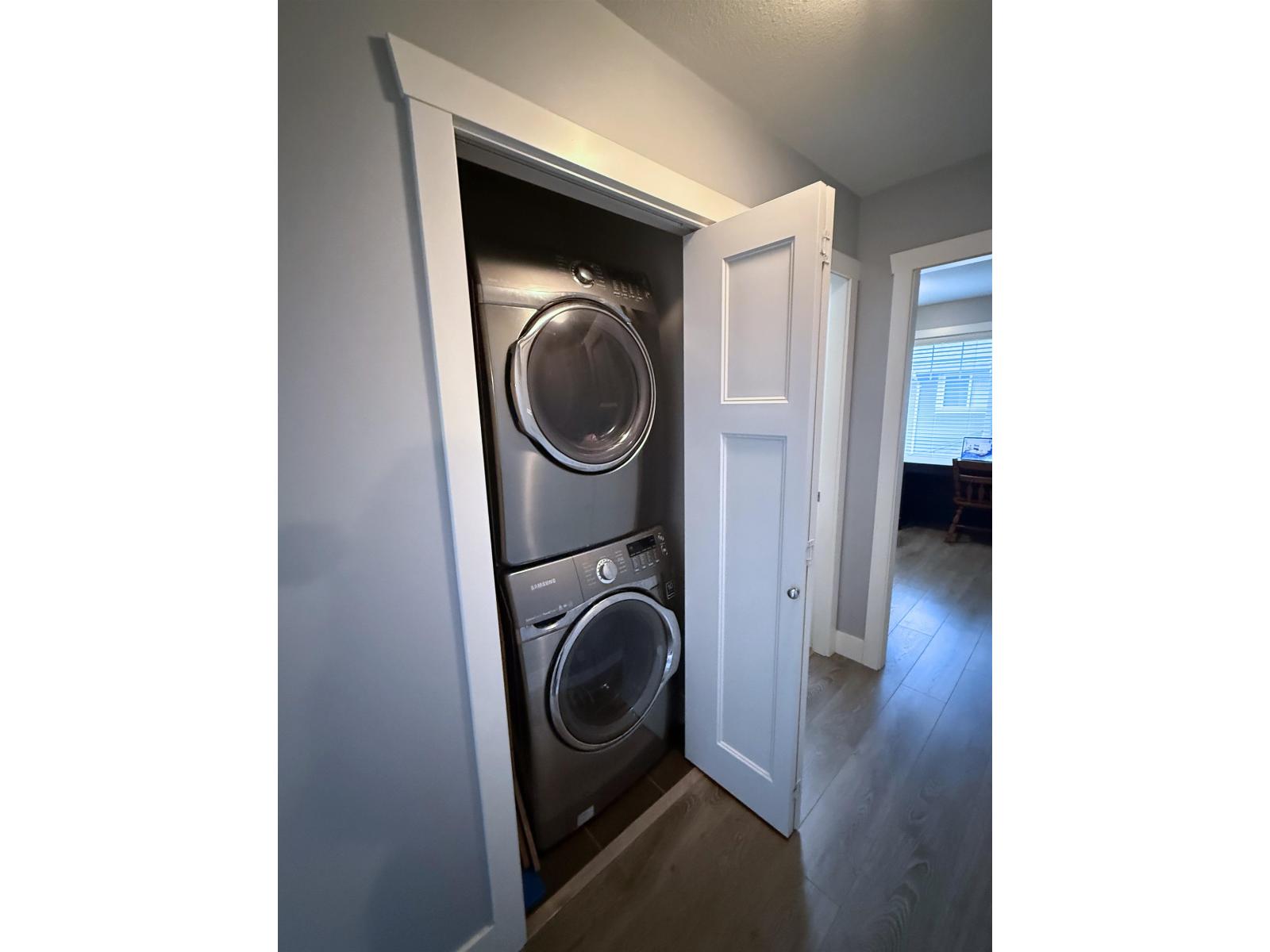 118 15399 GUILDFORD DRIVE, Surrey