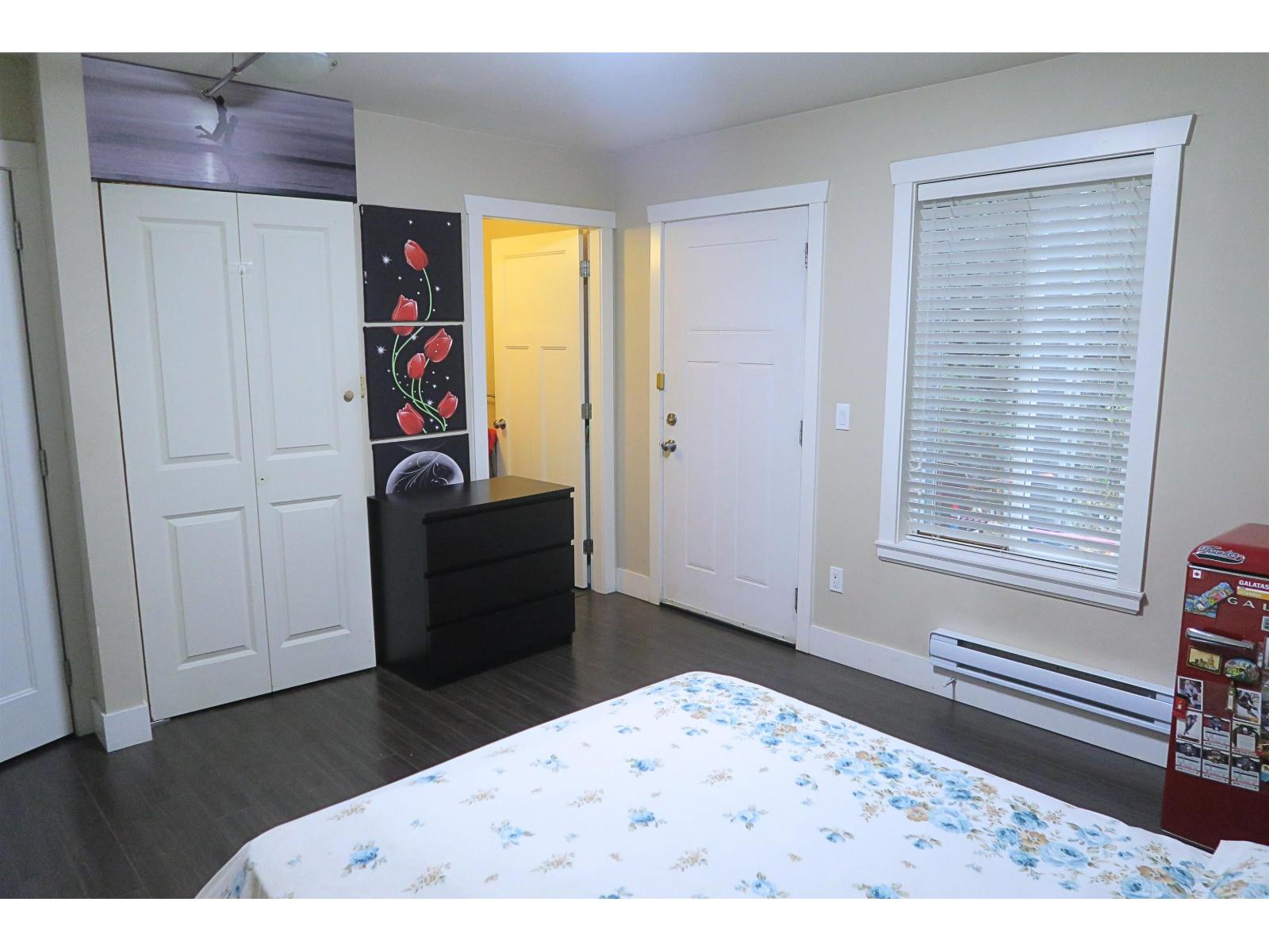 118 15399 GUILDFORD DRIVE, Surrey