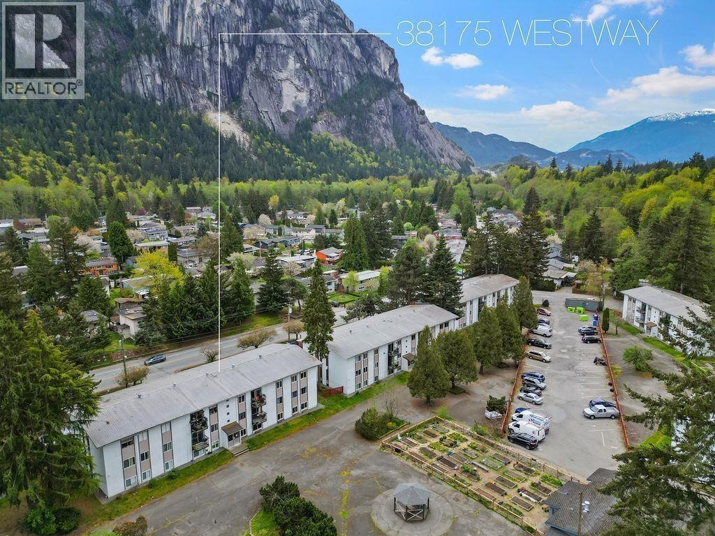 26 38175 WESTWAY AVENUE, Squamish