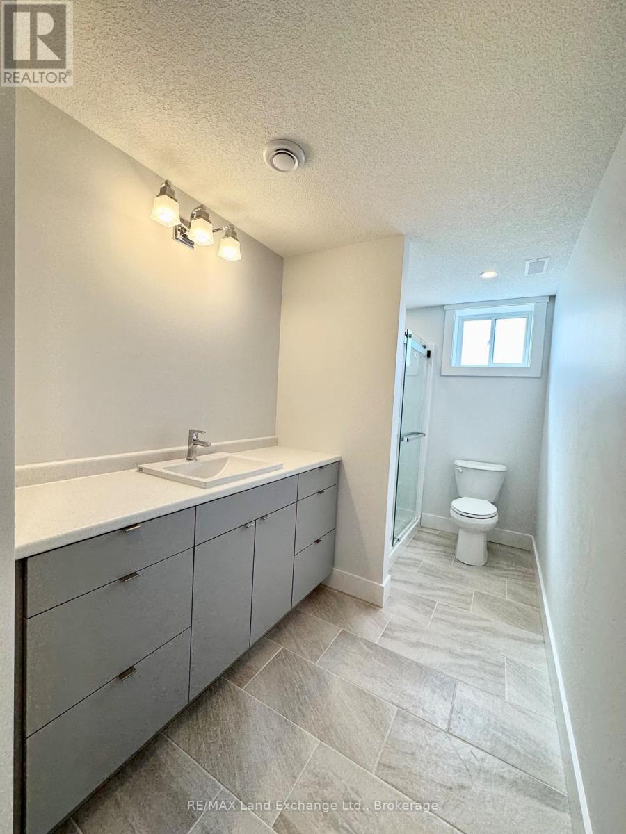 358 IVINGS DRIVE - 13