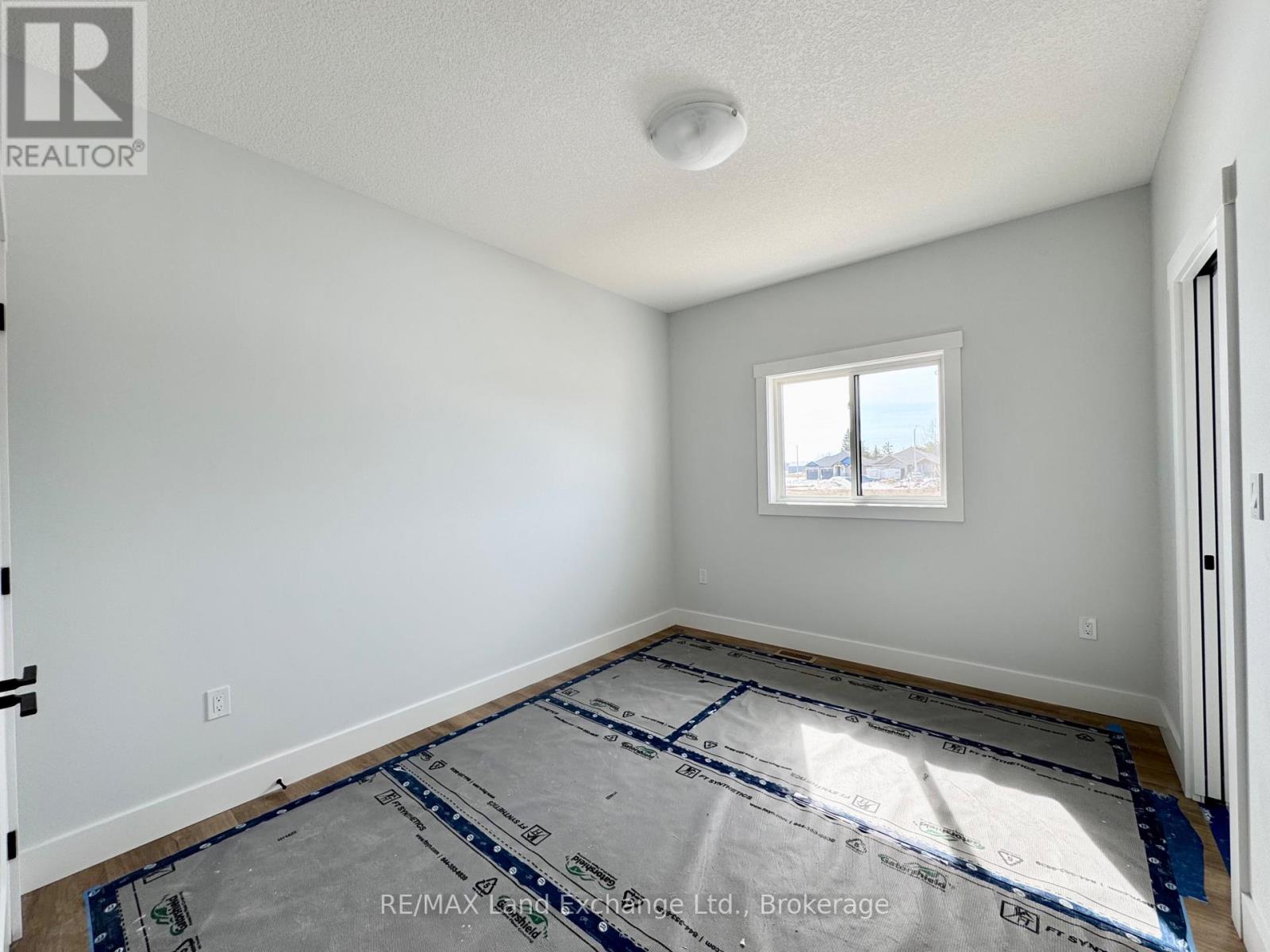358 IVINGS DRIVE - 4