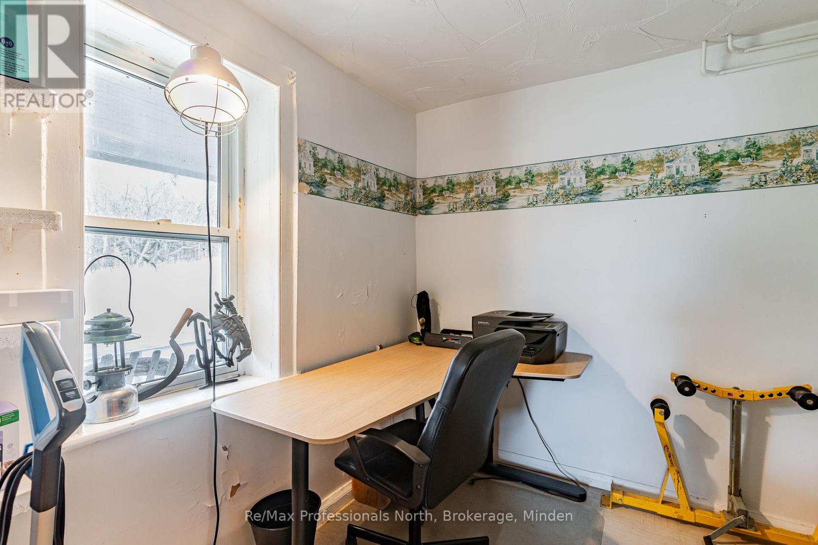 1047 MCCREA ROAD - 17