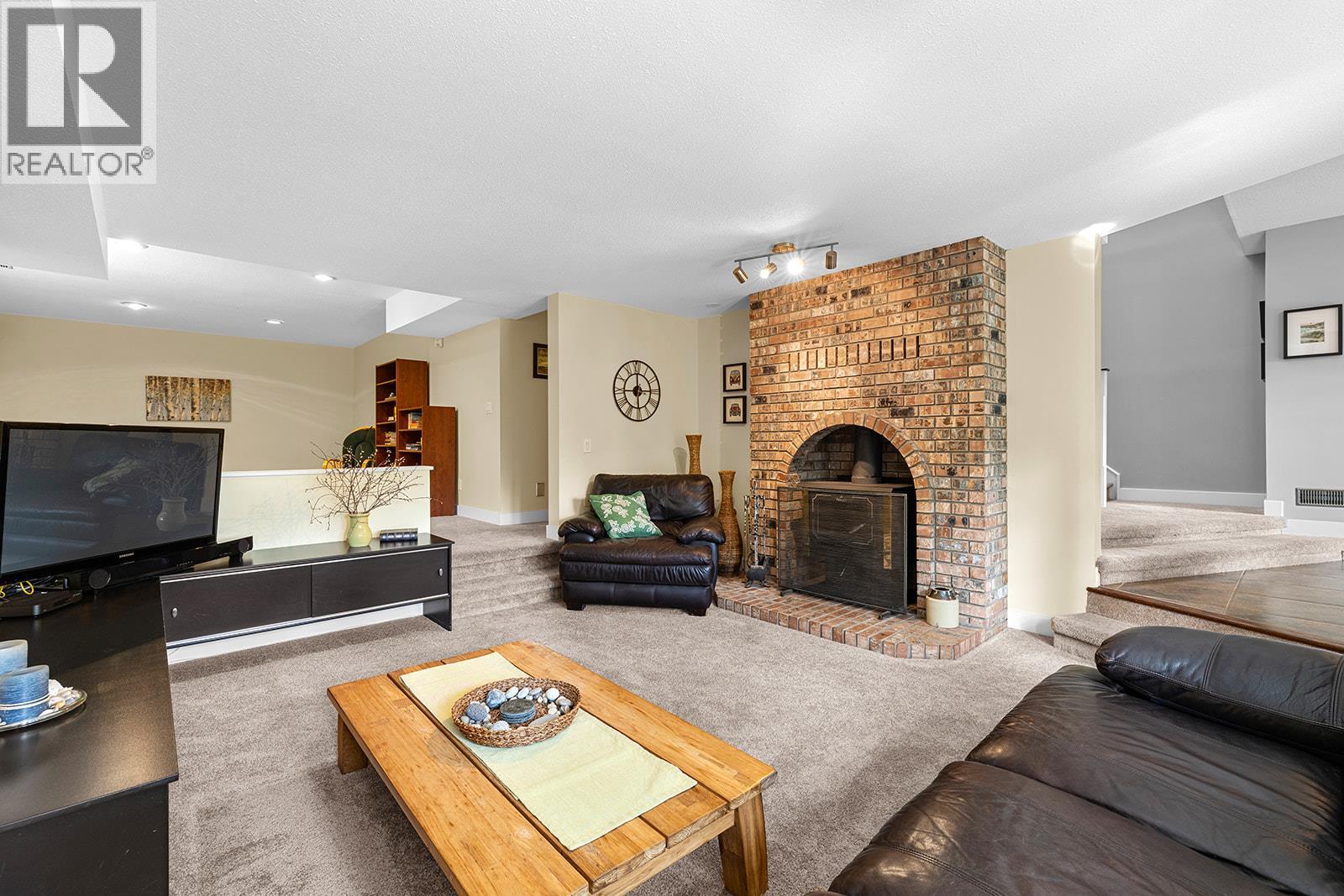  1741 Keloka Drive, West Kelowna