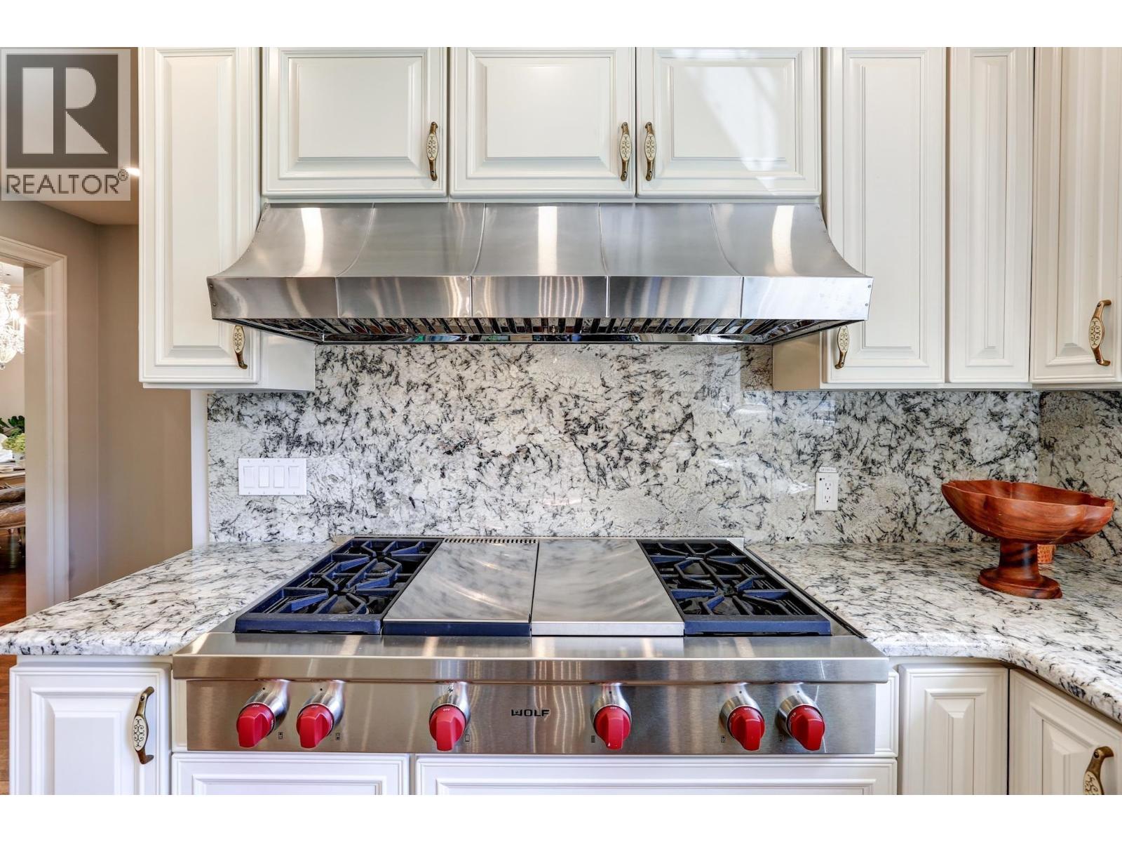 4538 ANGUS DRIVE, Vancouver