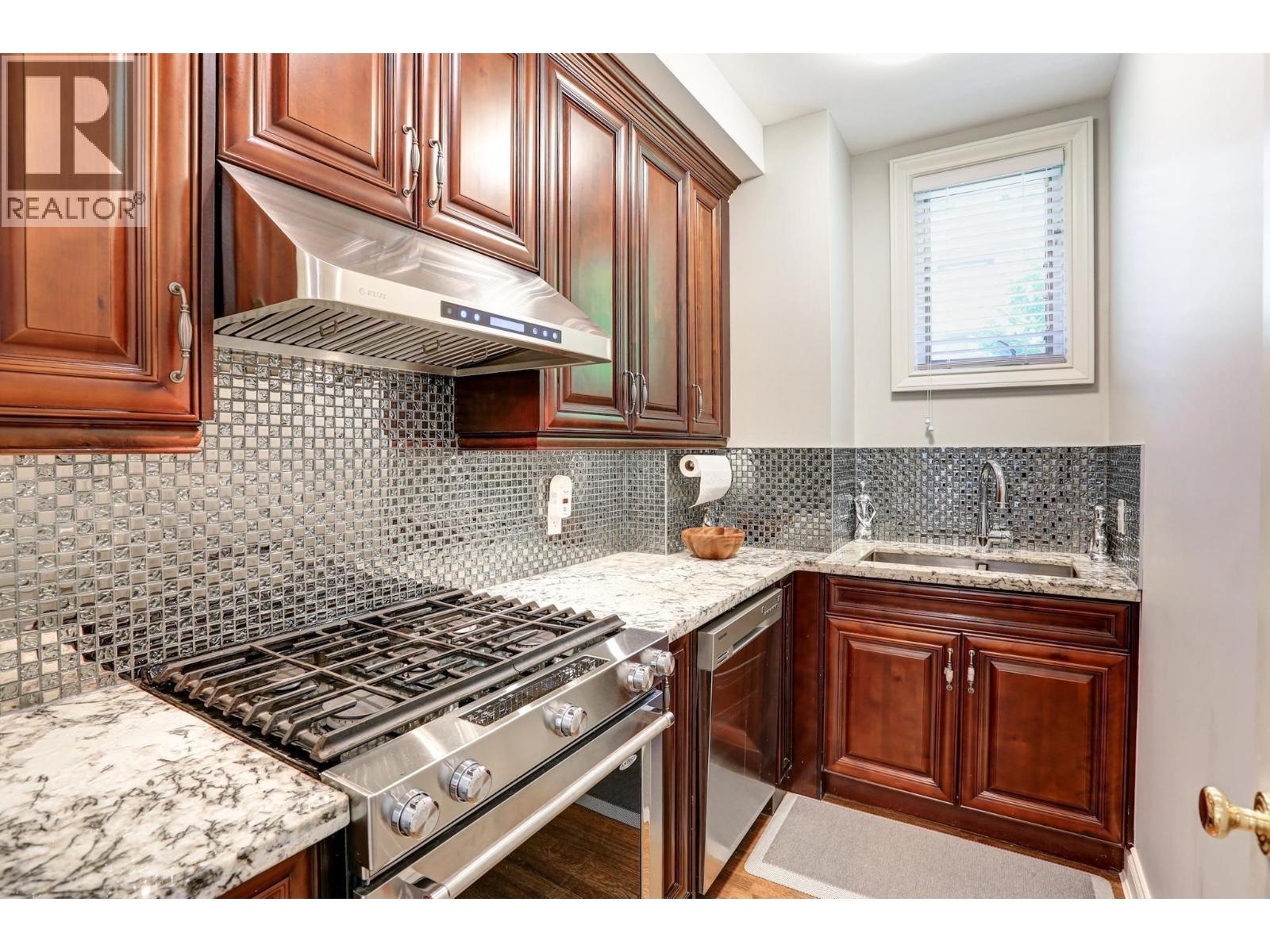 4538 ANGUS DRIVE, Vancouver