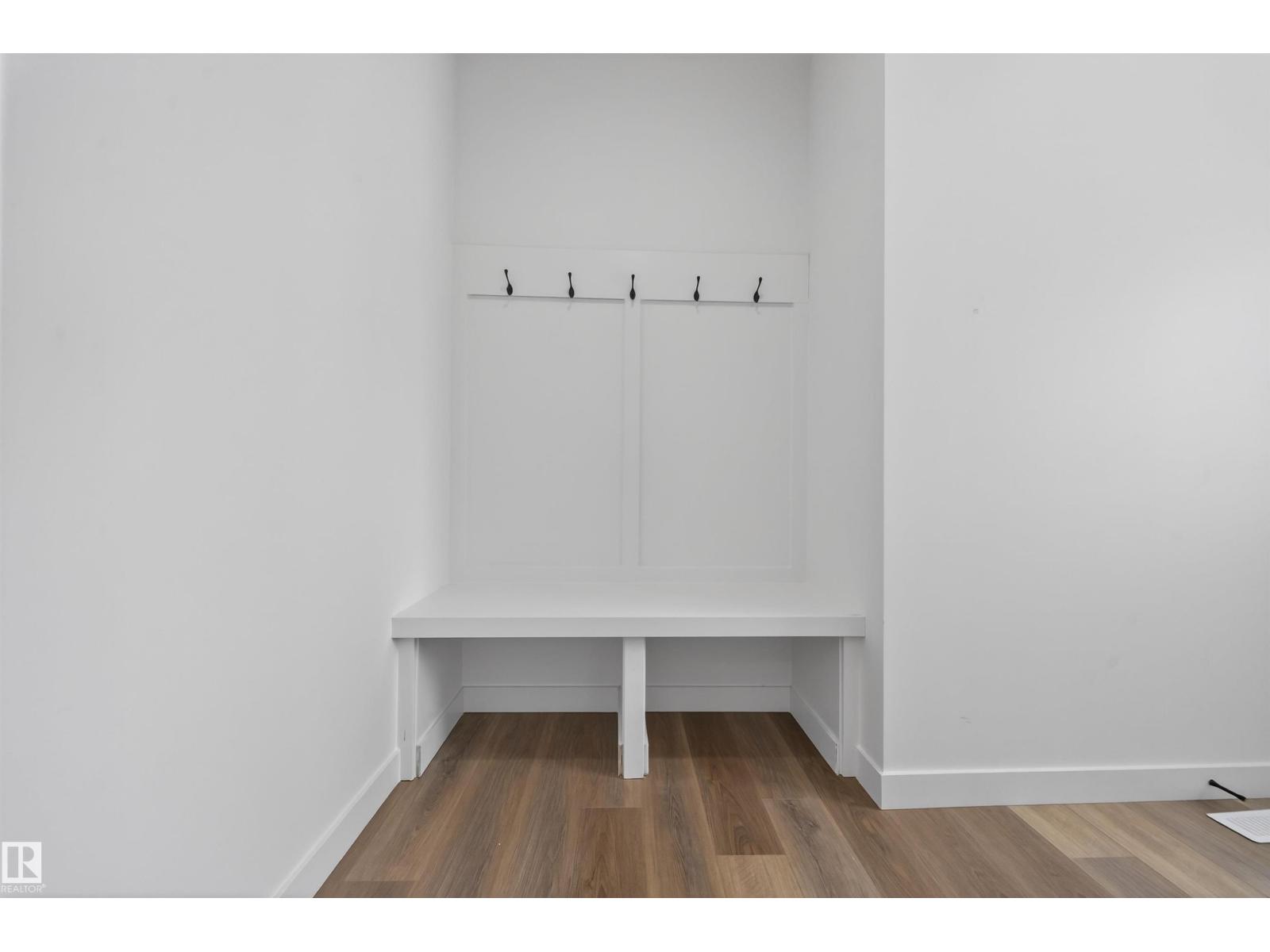 5213 104A ST NW - 20
