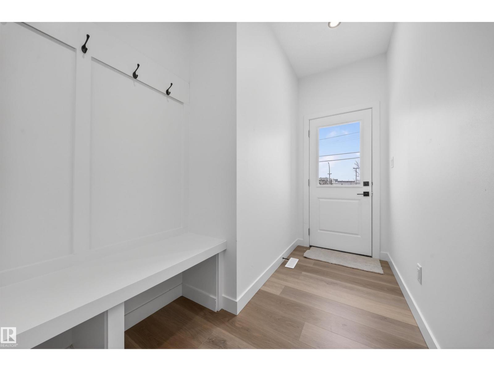 5213 104A ST NW - 22