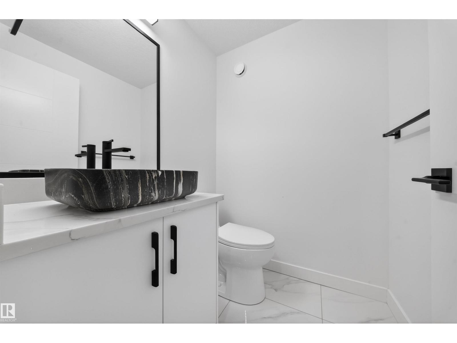 5213 104A ST NW - 27