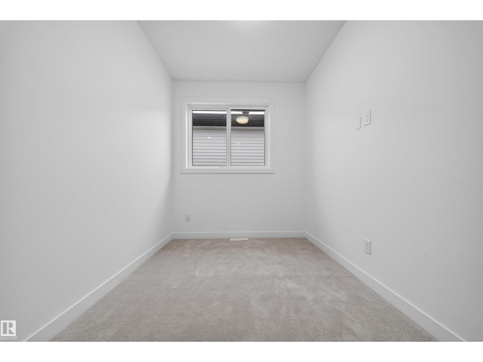 5213 104A ST NW - 29