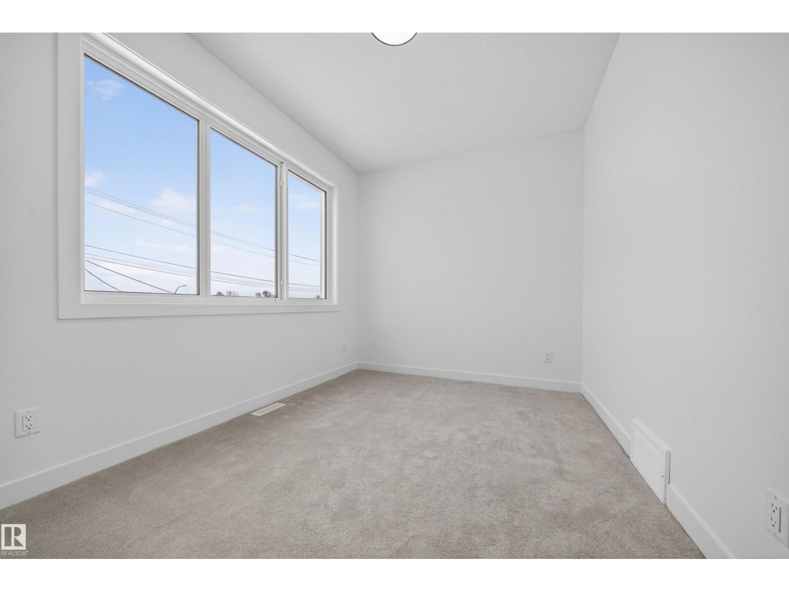 5213 104A ST NW - 37