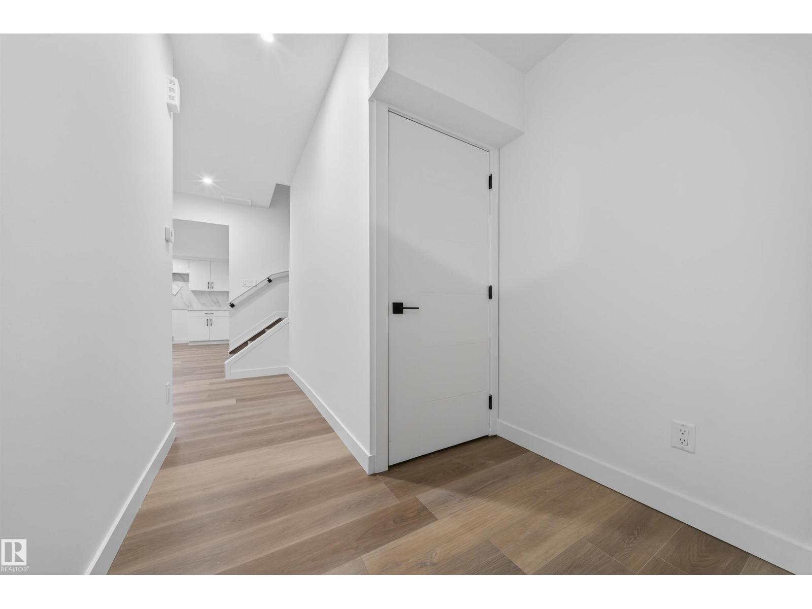 5213 104A ST NW - 67