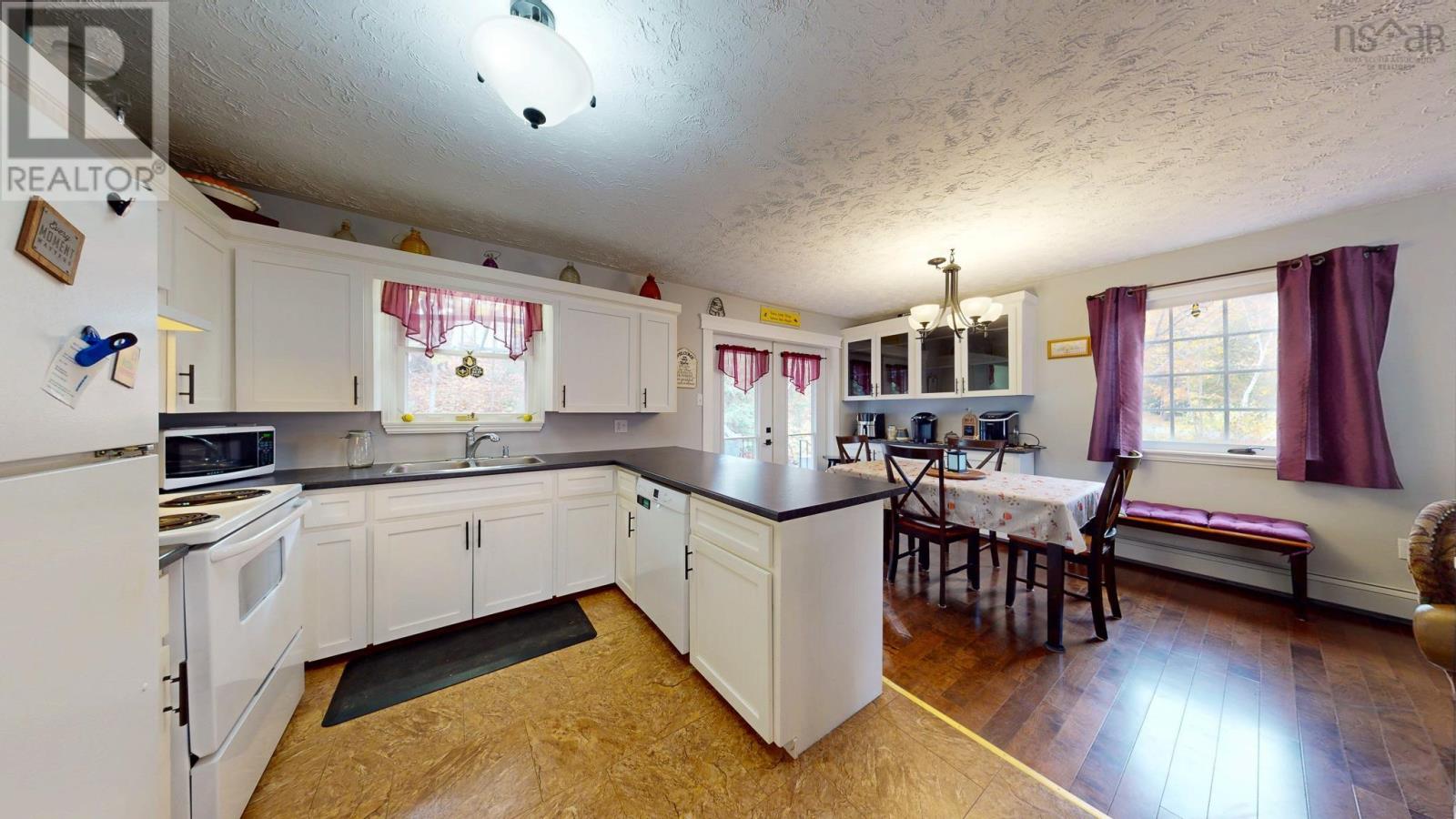 Property 16 of 41 of 4 Evergreen Avenue